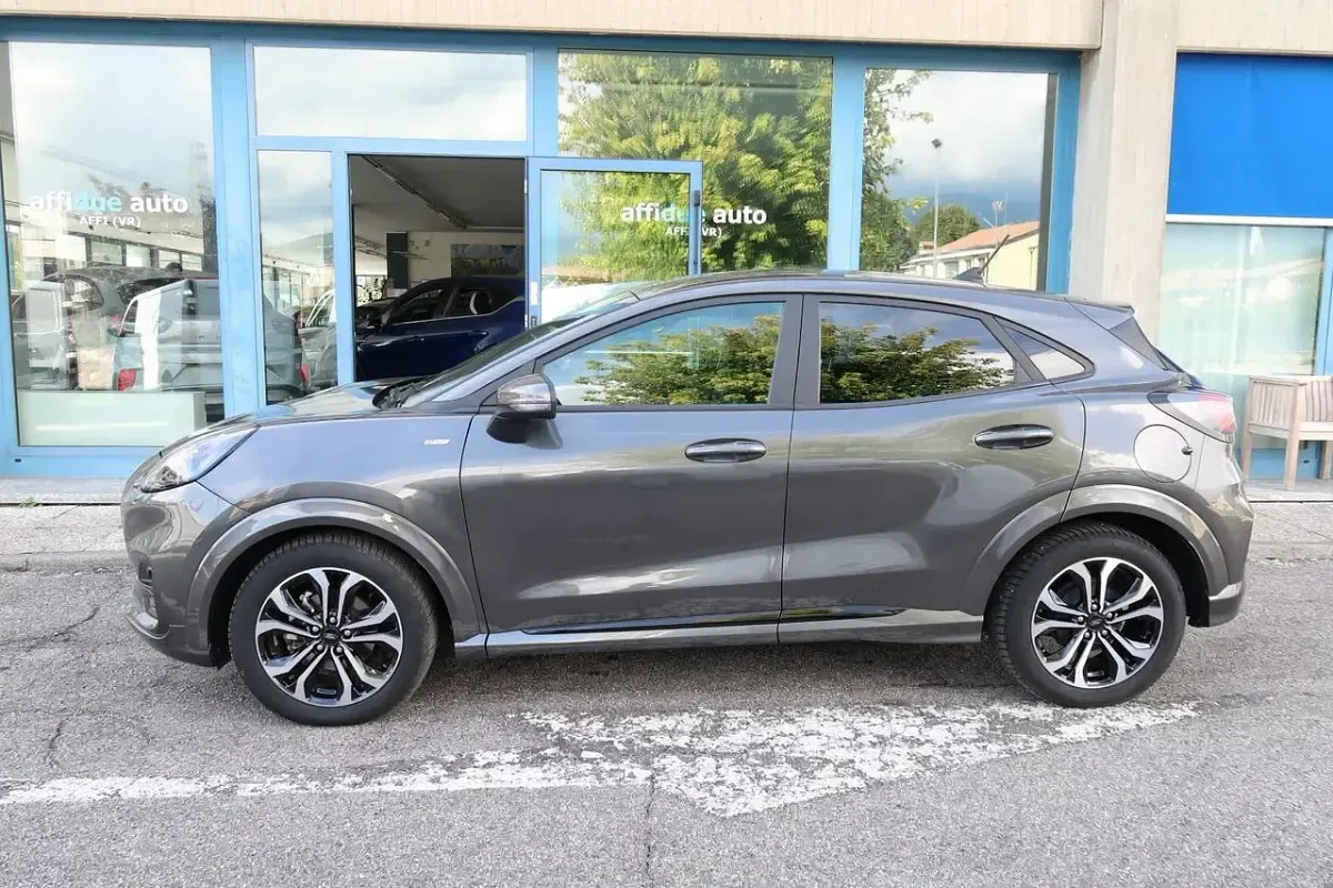 Usata Ford Puma ST-Line 125 CV (91 kW) 2024 Grigio SUV