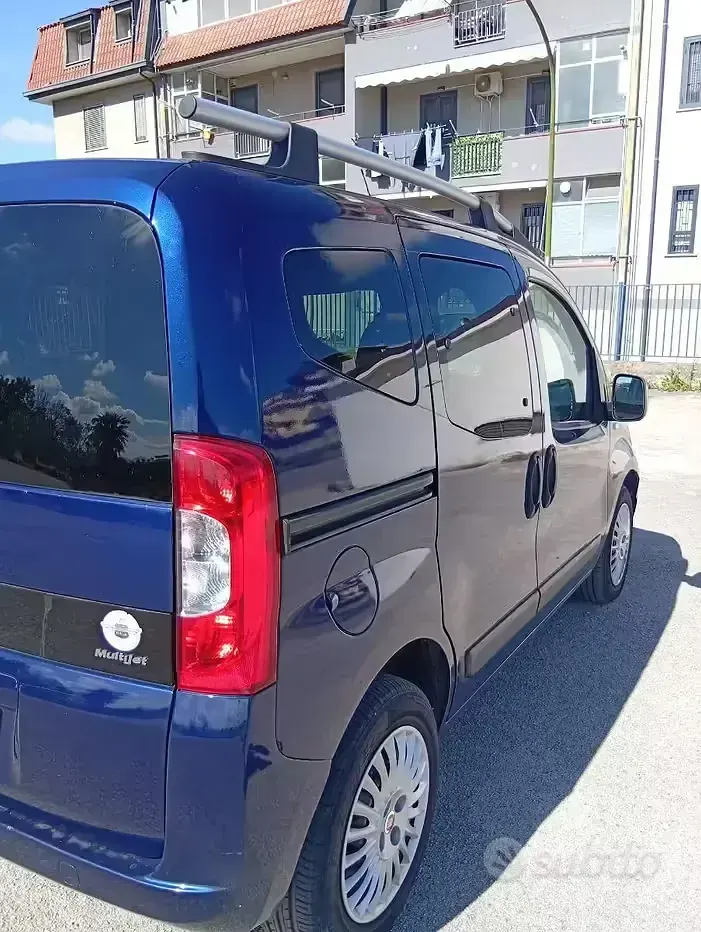 Usata Fiat Qubo Trekking 75 CV (55 kW) 2011 Blu Monovolume