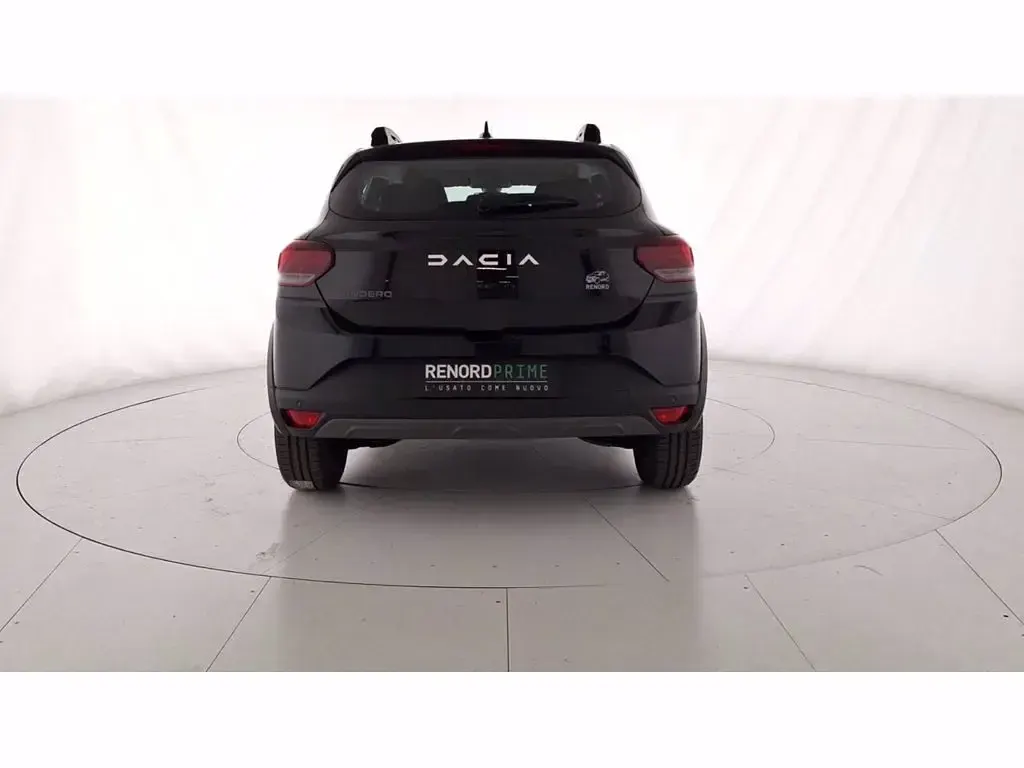 Usata Dacia Sandero Comfort 91 CV (66 kW) 2023 Nero