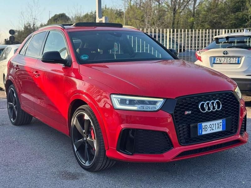 Usata Audi RS Q3 Ambiente 340 CV (250 kW) 2015 Rosso SUV