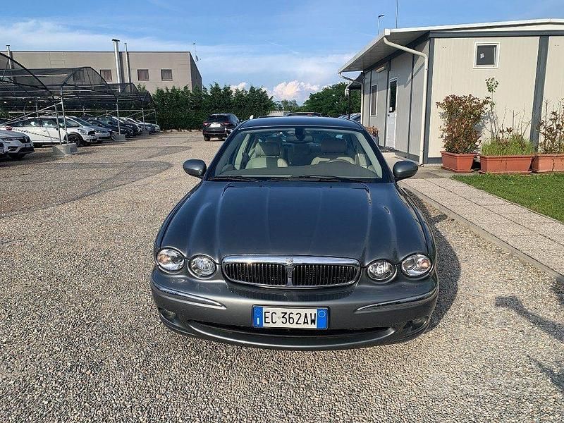 Occasion Jaguar X-type Executive 230 ch (169 kW) 2002 Gris Berline