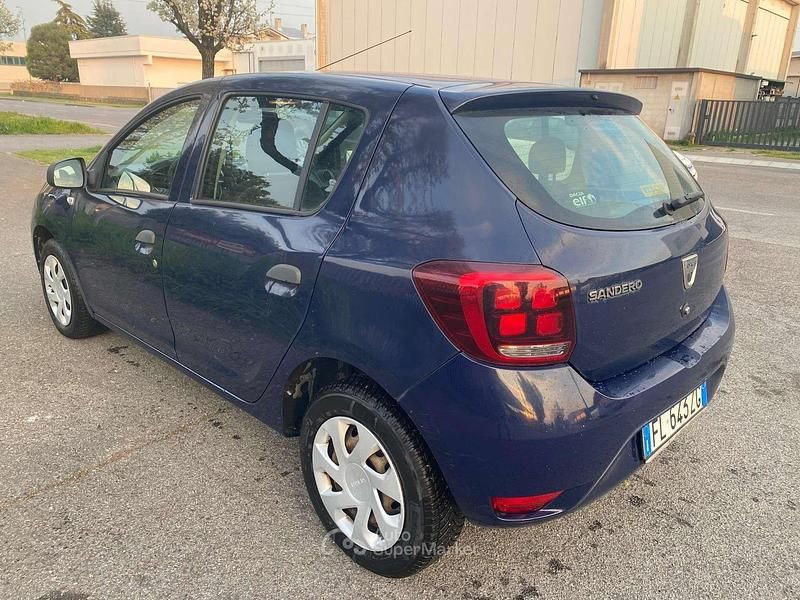 Gebraucht Dacia Sandero Ambiance 75 PS (55 kW) 2018 Blau Limousine