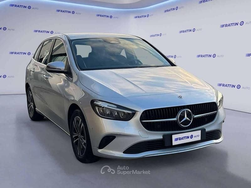 Usata Mercedes B250e Advanced 163 CV (119 kW) 2023 Argento Monovolume