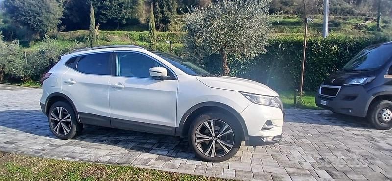 Usata Nissan Qashqai Visia 115 CV (84 kW) 2020 Bianco SUV
