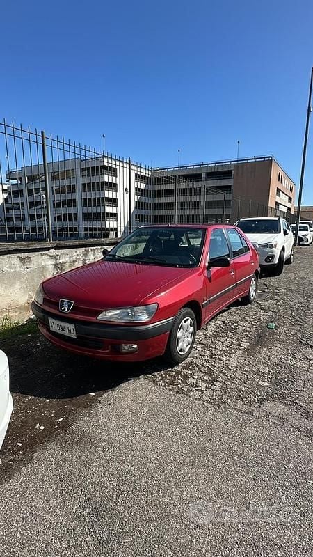 Usata Peugeot 306 1997 Rosso Berlina