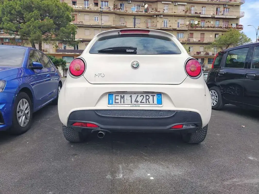 Usata Alfa Romeo MiTo Progression 84 CV (61 kW) 2012 Utilitaria