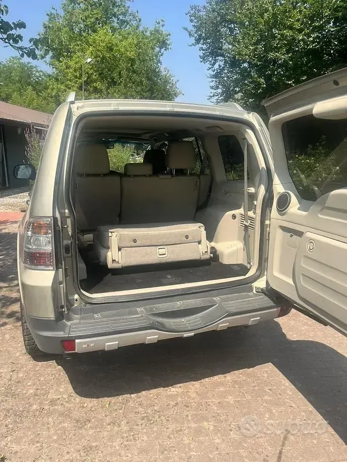 Usata Mitsubishi Pajero 200 CV (147 kW) 2009 SUV