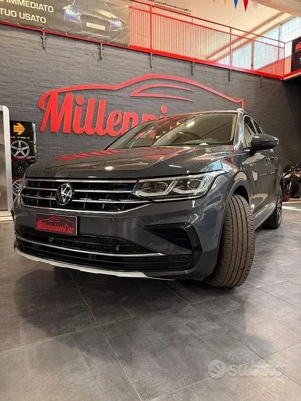 Occasion VW Tiguan Elegance 150 ch (110 kW) 2023 Gris SUV