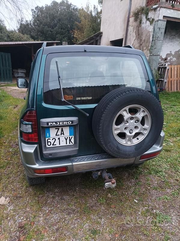 Usata Mitsubishi Pajero 2000 SUV