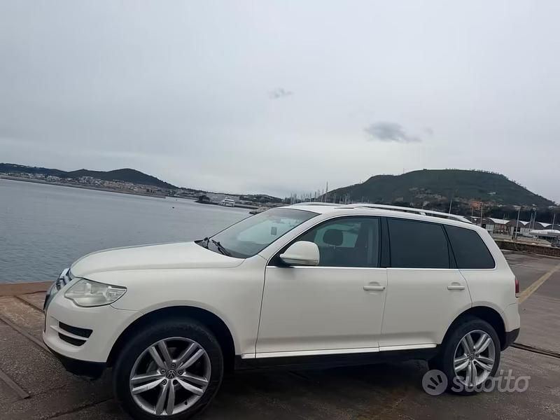 Usata VW Touareg 240 CV (176 kW) 2009 Bianco SUV