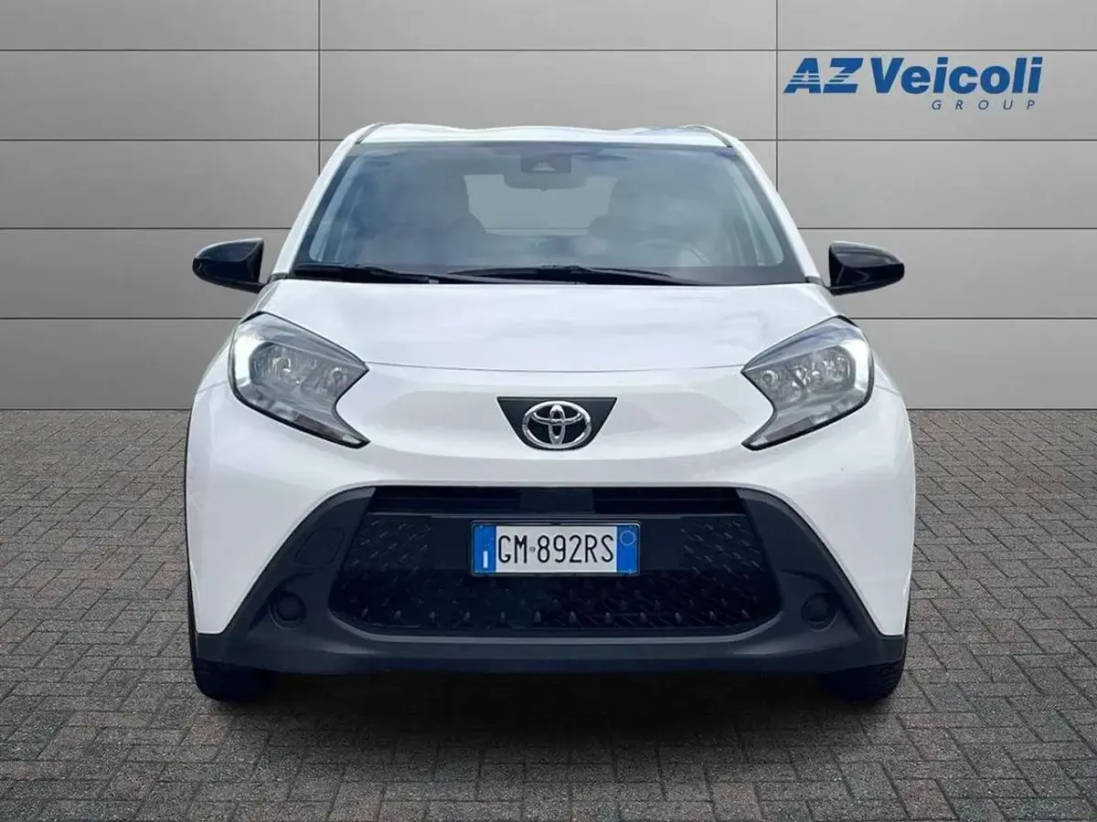 Usata Toyota Aygo X Active 72 CV (52 kW) 2023 Bianco SUV