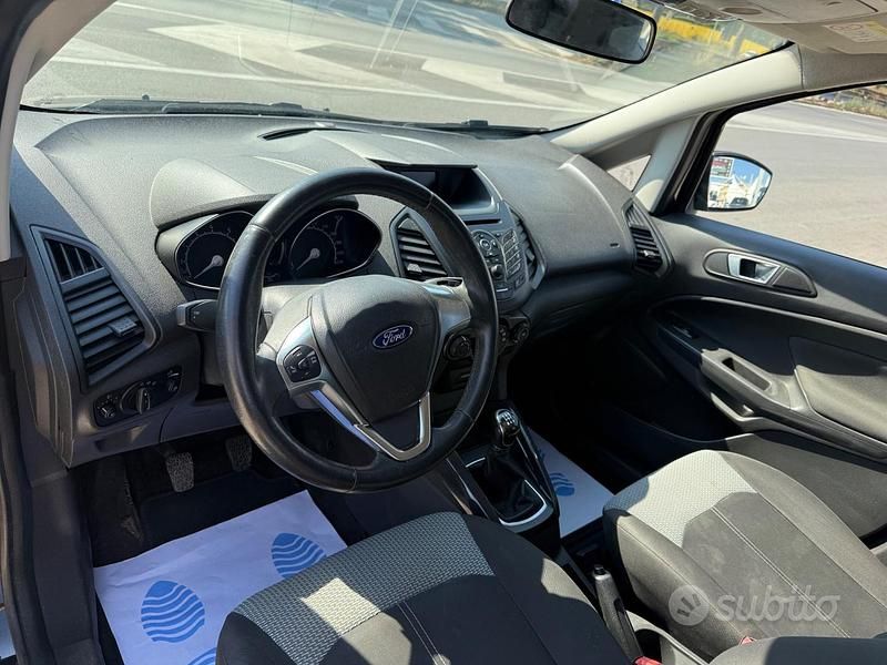 Usata Ford Ecosport Titanium 125 CV (91 kW) 2017 Nero SUV