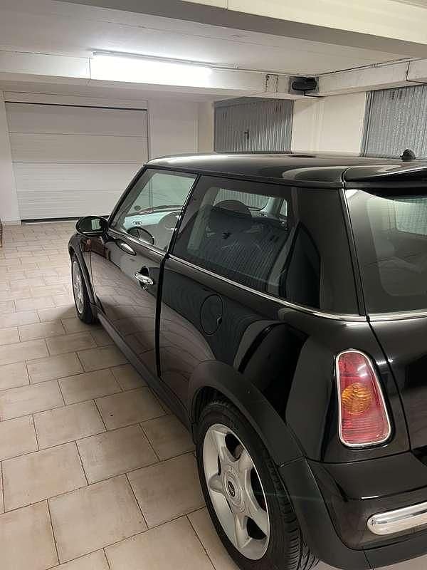 Usata Mini One D 75 CV (55 kW) 2004 Utilitaria