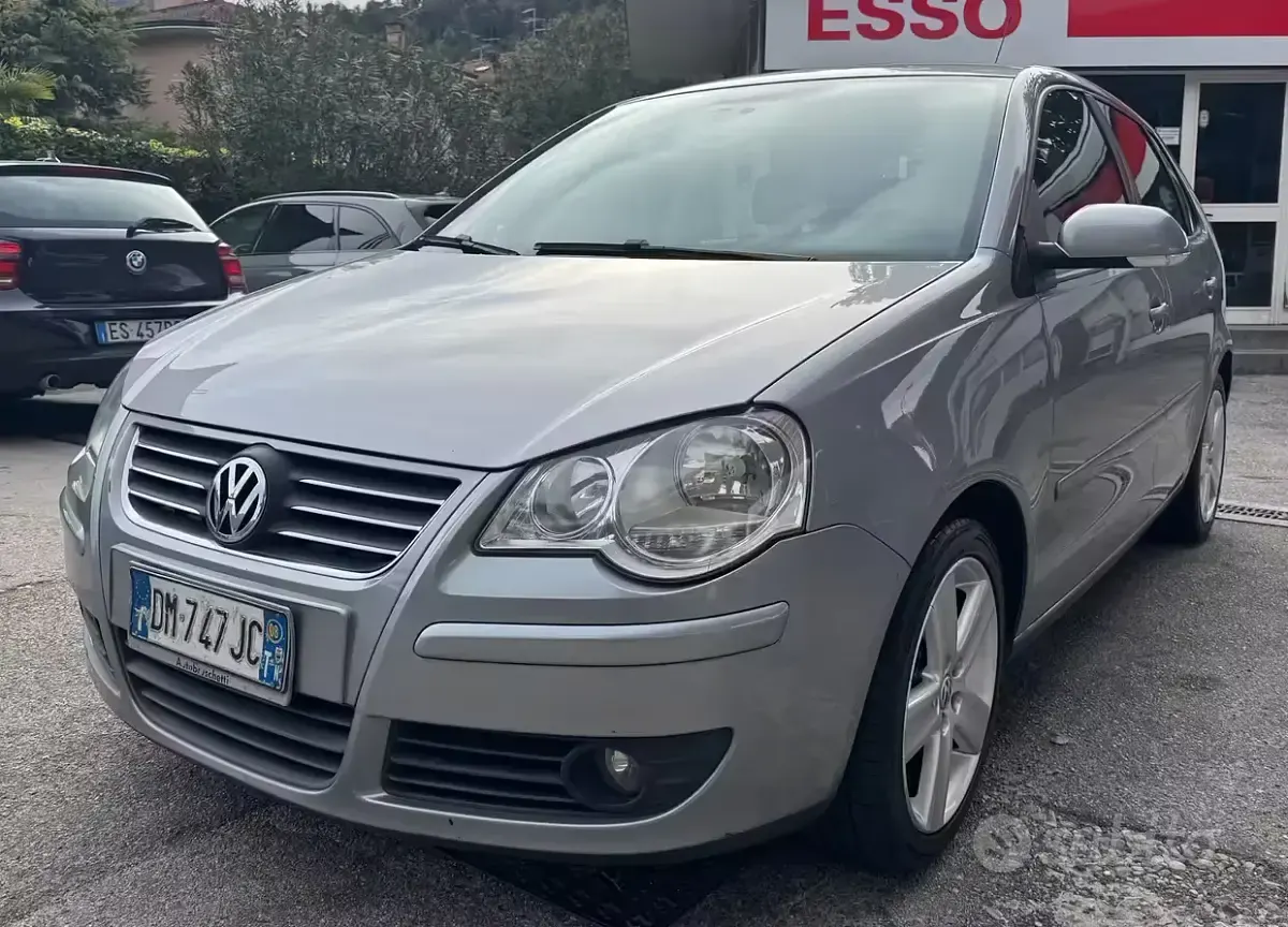 Usata VW Polo Sportline 80 CV (58 kW) 2008 Utilitaria