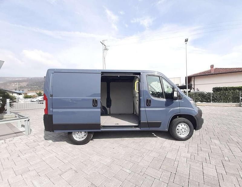 Usata Citroën Jumper 120 CV (88 kW) 2021 Grigio Monovolume