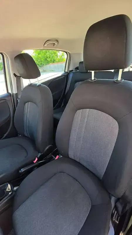 Usata Fiat Punto Lounge 77 CV (56 kW) 2016 Bianco Utilitaria