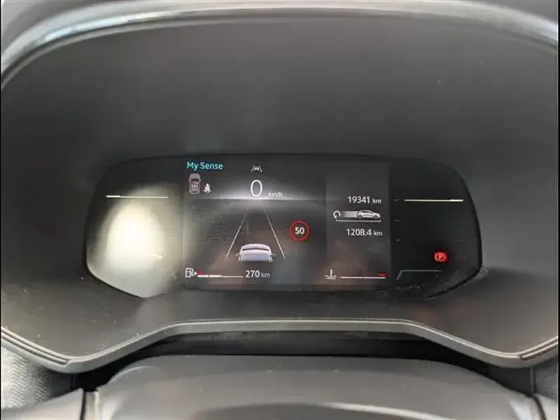 Usata Renault Clio Techno 90 CV (66 kW) 2025 Grigio scuro Utilitaria