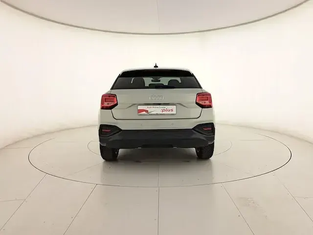 Usata Audi Q2 Advanced Plus 150 CV (110 kW) 2025 Argento cavo metallizzato SUV