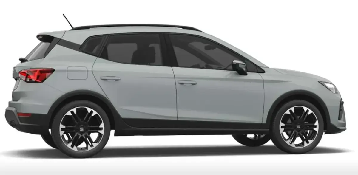 Nuova Seat Arona Black Edition 95 CV (69 kW) 2026 Grigio oniric SUV
