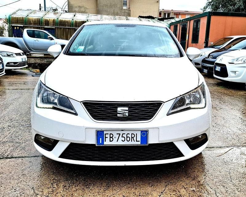 Bianco Usata 2015 Seat Ibiza Style Tre volumi | 7398 € (Buon prezzo) - Immagine 1/4