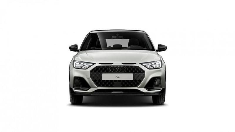 Nuova Audi A1 116 CV (85 kW) 2026 Argento cavo metallizzato nero mito meta SUV