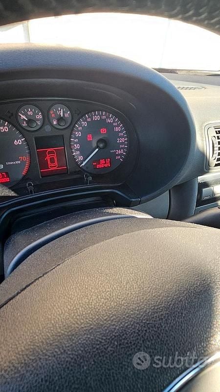 Usata Audi S3 225 CV (165 kW) 2022 Grigio Berlina