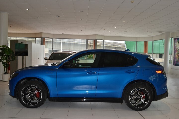 Usato 2023 Alfa Romeo Stelvio 2.2 Diesel 210 CV (50.900 €)