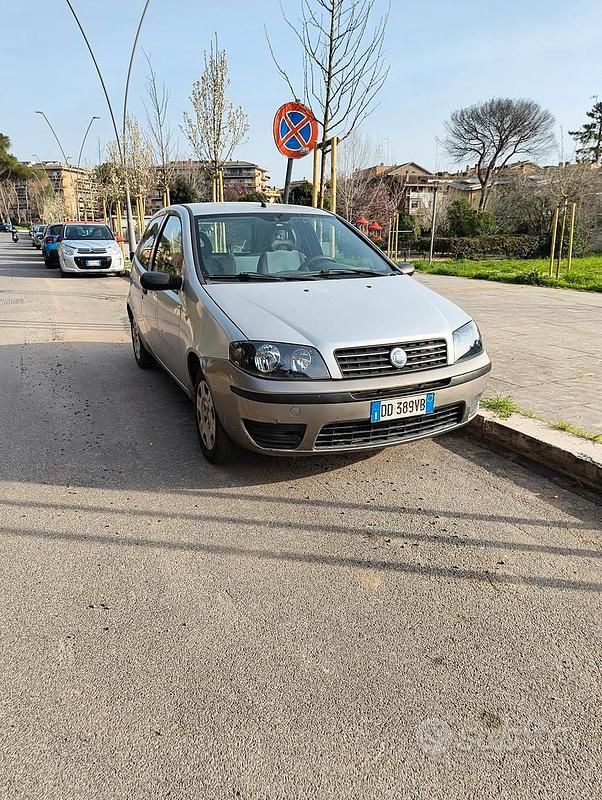 Usata Fiat Punto 2005 Utilitaria