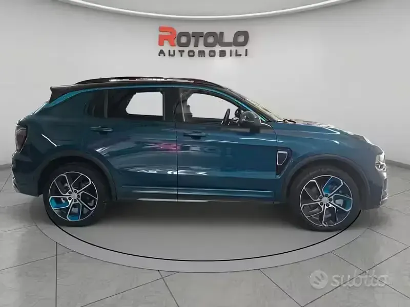 Usata Lynk & Co 01 261 CV (191 kW) 2023 Blu/azzurro SUV