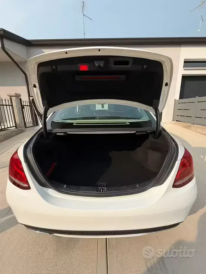 Usata Mercedes 200 136 CV (100 kW) 2015 Bianco Berlina