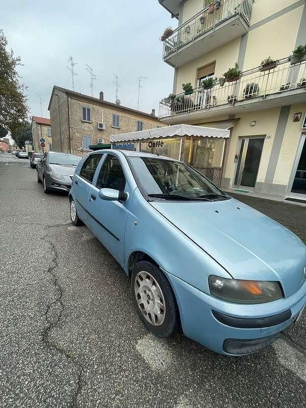 Usata Fiat Punto 54 CV (39 kW) 2002 Berlina