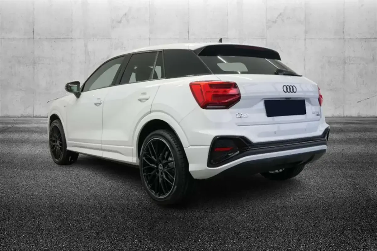 Usata Audi Q2 S-Line 190 CV (139 kW) 2021 Bianco SUV