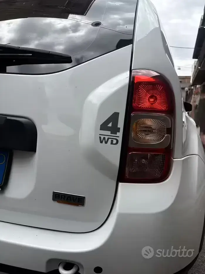 Usata Dacia Duster 114 CV (83 kW) 2017 Bianco SUV