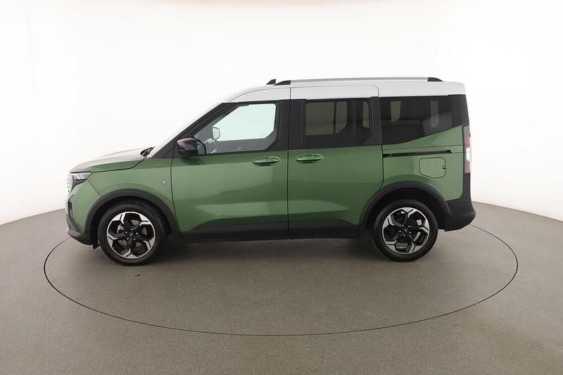 Käytetty Ford Tourneo Courier Active 125 HP (91 kW) 2024 Vihreä Tila-auto
