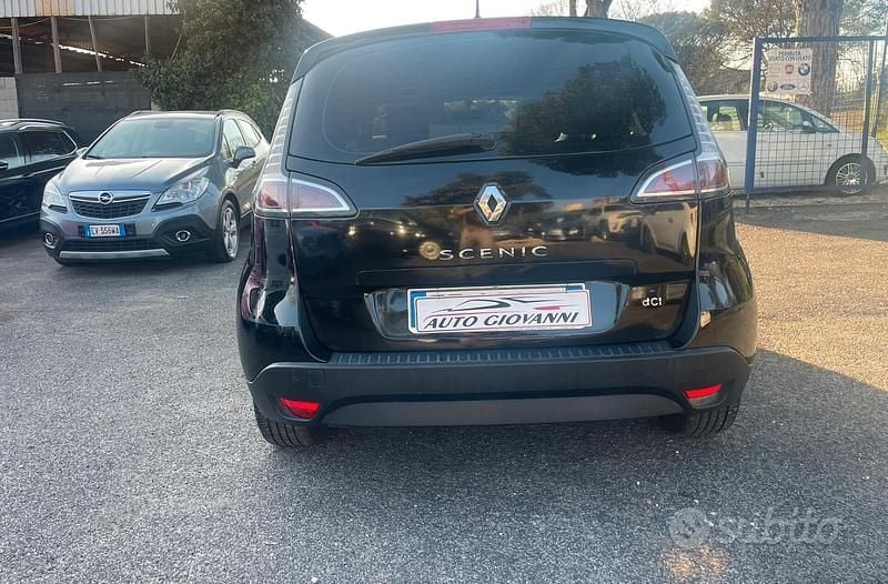 Usata Renault Scénic III XMOD 110 CV (80 kW) 2014 Nero Monovolume