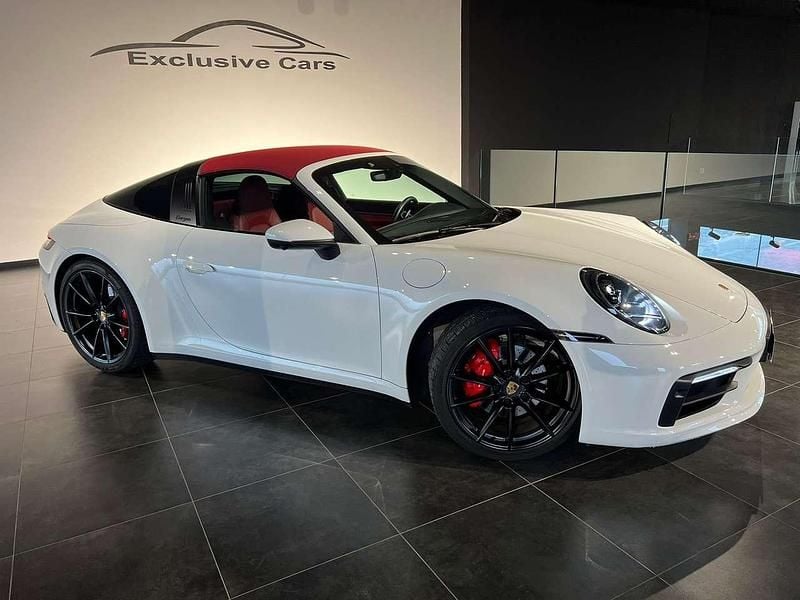Usata Porsche 911 Targa 4 385 CV (283 kW) 2022 Bianco calcite Cabrio