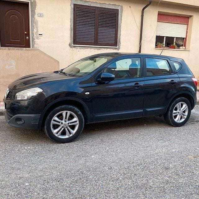 Usata Nissan Qashqai 2010 Grigio SUV