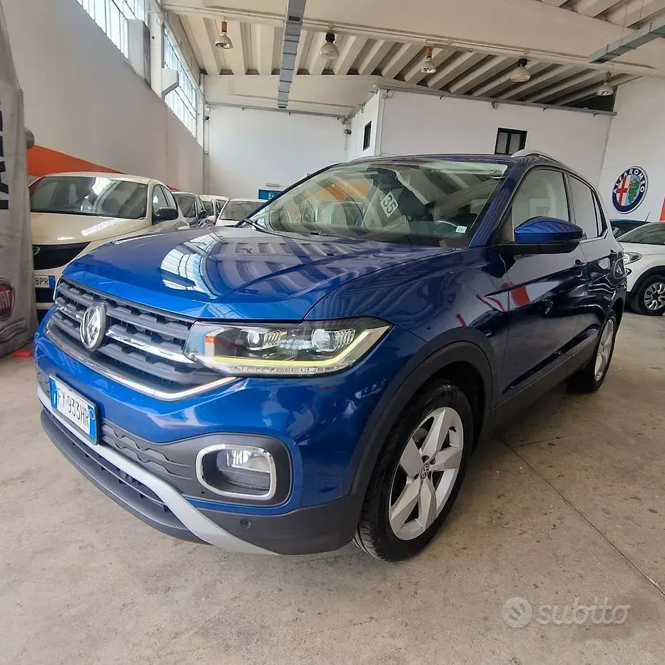 Usata VW T-Cross Advance 116 CV (85 kW) 2019 Bluazzurro SUV