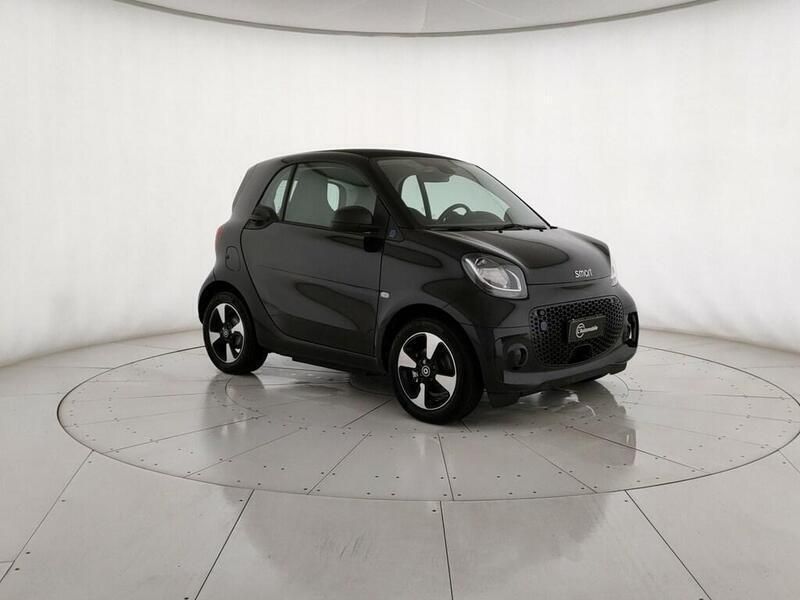 Nero Usata 2023 Smart ForTwo Electric Drive Passion Tre volumi | 16.900 € (Cara) - Immagine 1/4