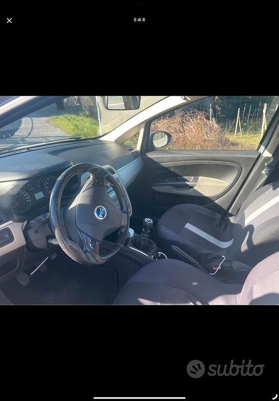 Usata Fiat Grande Punto 65 CV (47 kW) 2006 Blu Utilitaria