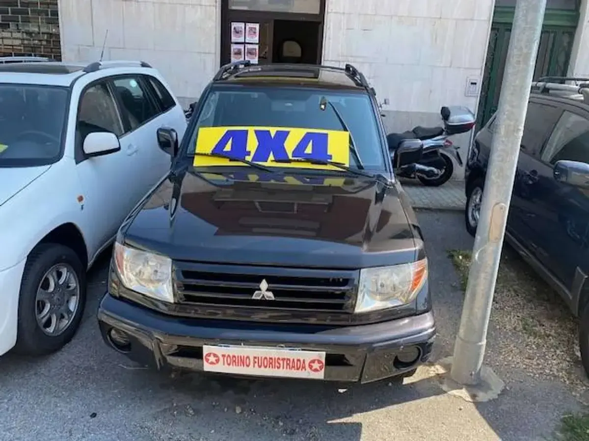 Usata Mitsubishi Pajero 114 CV (83 kW) 2005 Nero SUV