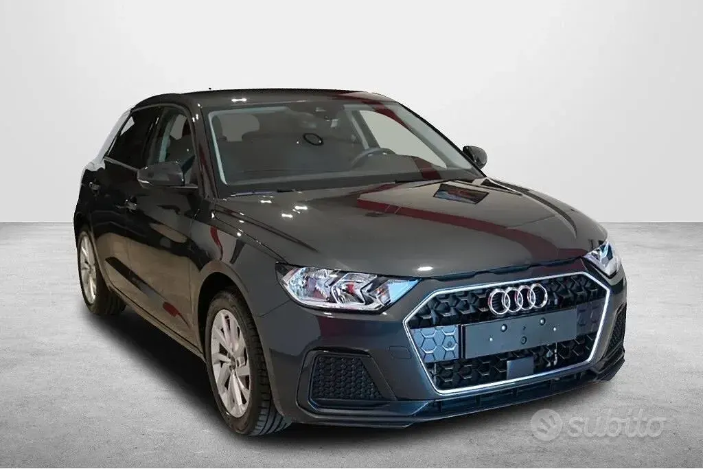 Usata Audi A1 Sportback Advanced 116 CV (85 kW) 2024 Grigio Utilitaria