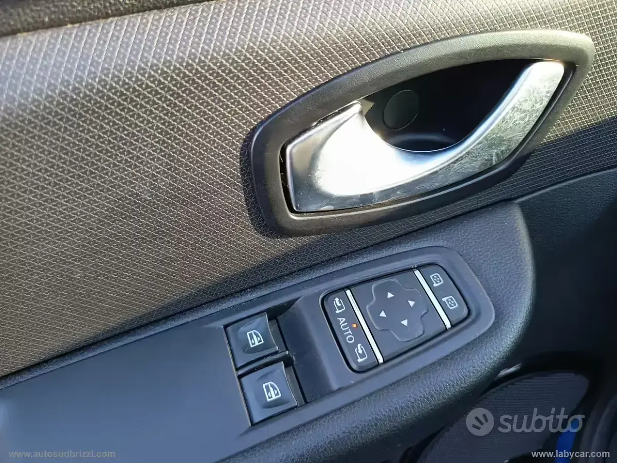 Second-hand Renault Clio IV 90 CP (66 kW) 2018 Albastru Berlinǎ