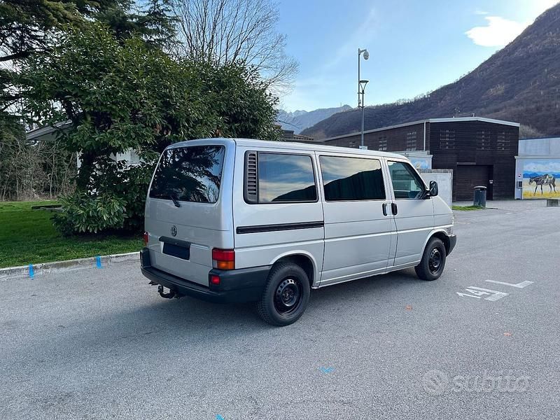 Usata VW T4 102 CV (75 kW) 2001 Grigio Furgone