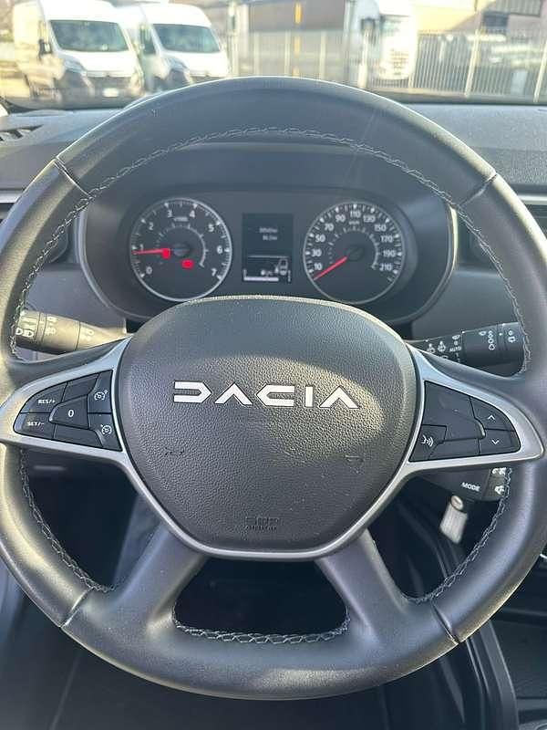 Usata Dacia Duster Expression 101 CV (74 kW) 2023 Grigio SUV