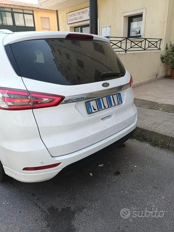 Usata Ford S-MAX S 2017 Bianco Monovolume