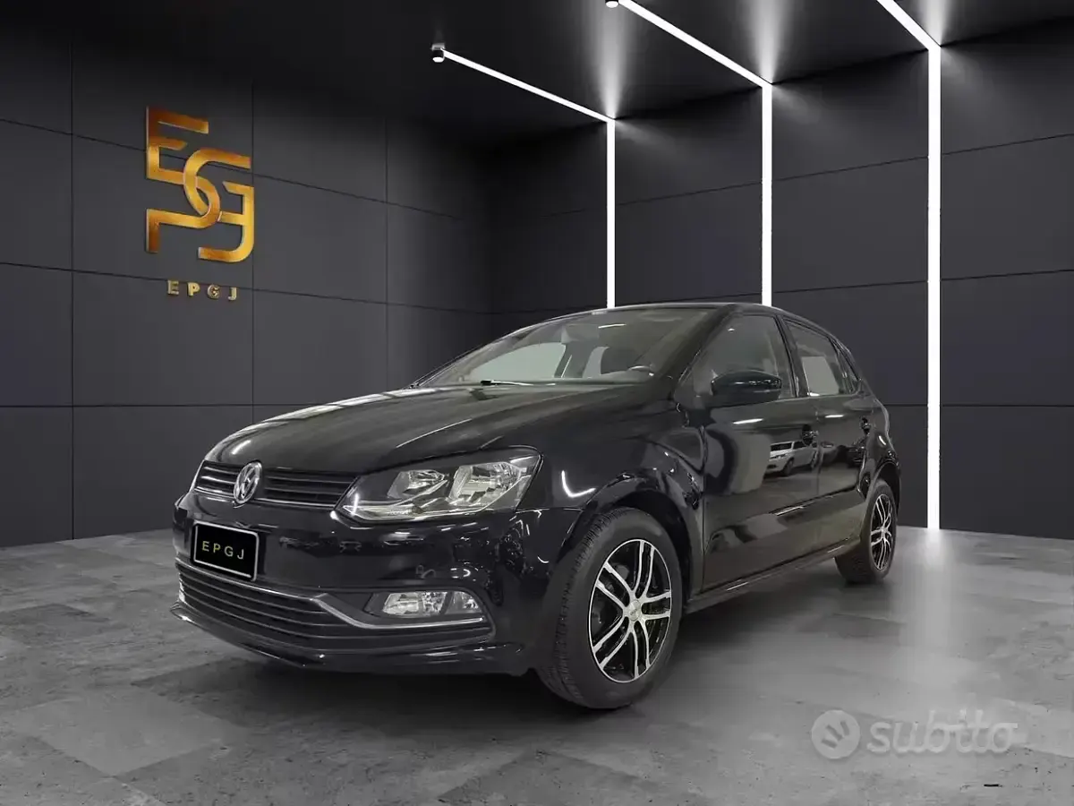 Usata VW Polo Comfortline 75 CV (55 kW) 2014 Nero Berlina