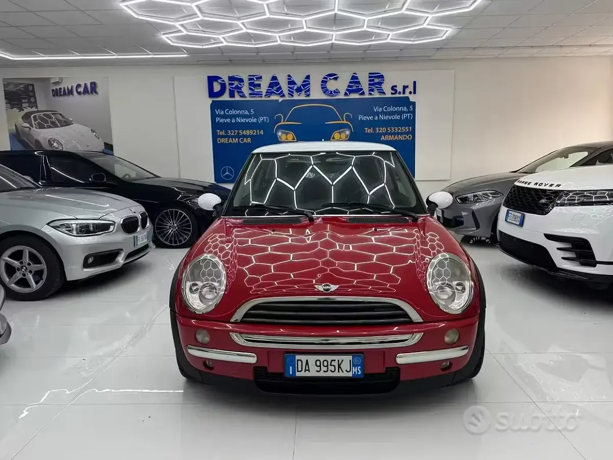 Usata Mini One D 88 CV (64 kW) 2006 Rosso Utilitaria