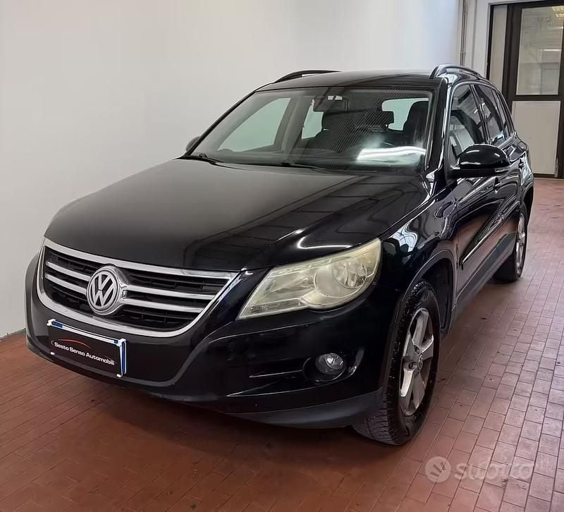 Usata VW Tiguan Sportline 140 CV (102 kW) 2009 Nero SUV