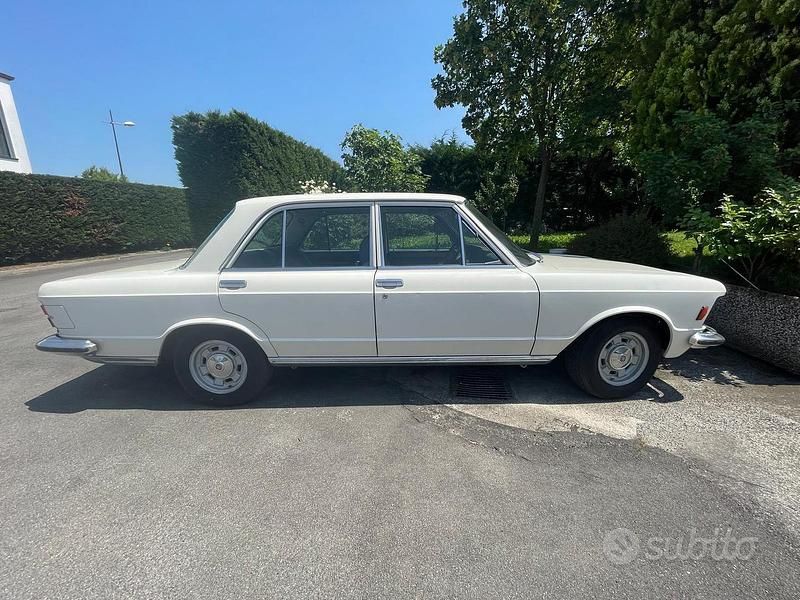 Usata Fiat 130 1970 Bianco Berlina